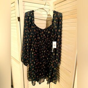 Trixxi Green Floral dress size 15 NEW